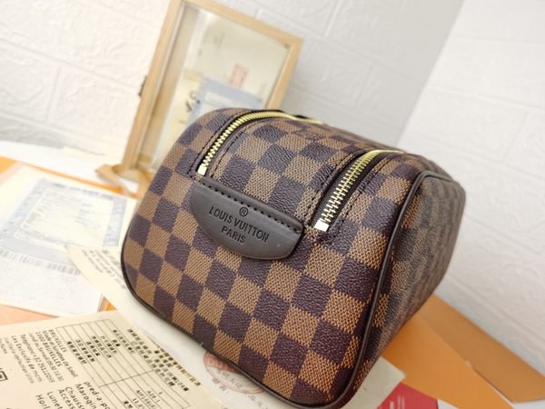 ルイヴィトンバッグ細部ディテール